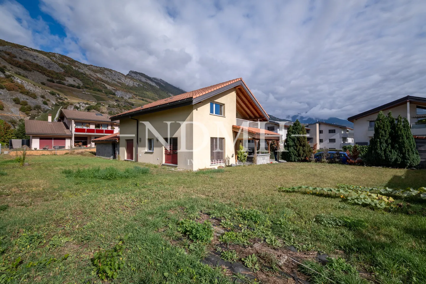 Spacieuse villa familiale avec beau potentiel d'agrandissement - Foto 10 di 10