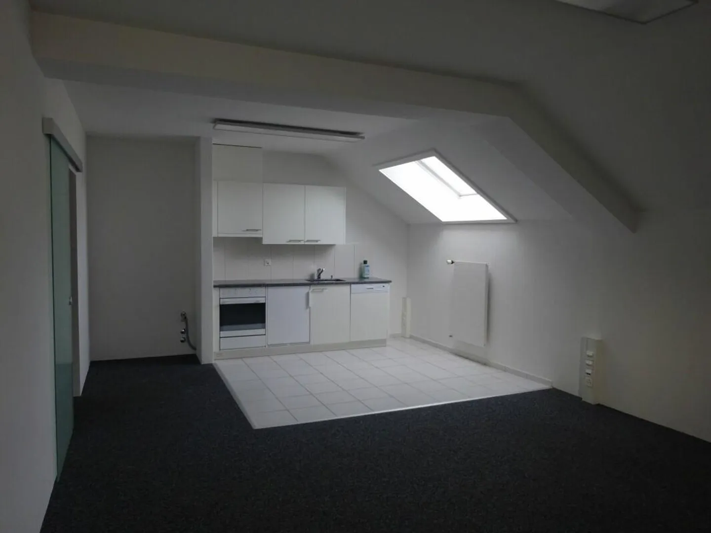 Spazio ufficio esclusivo in affitto in una posizione privilegiata a Berna! - Foto 3 di 10