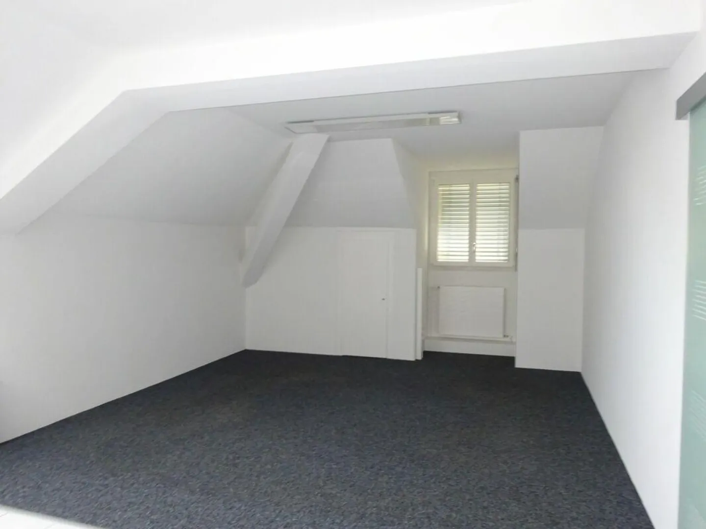 Spazio ufficio esclusivo in affitto in una posizione privilegiata a Berna! - Foto 4 di 10