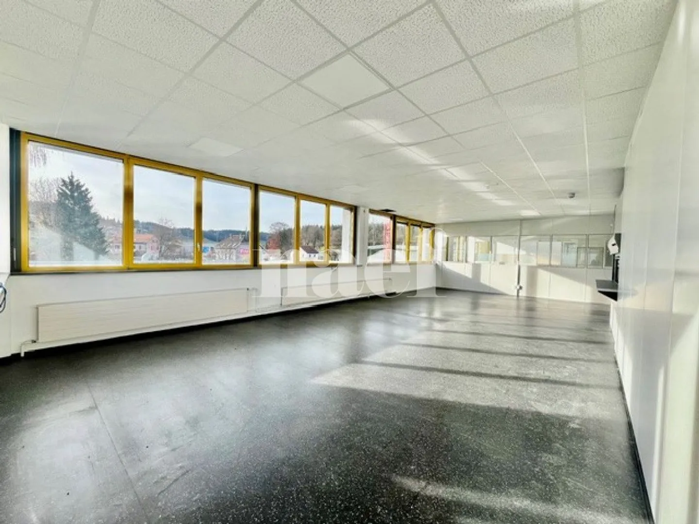 Industria 8 pezzi - Foto 7 di 9