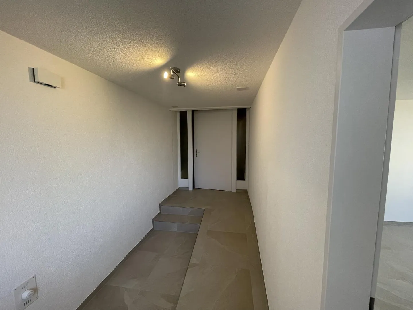 Ampio Appartamento di 4.5 Stanze - Foto 6 di 13