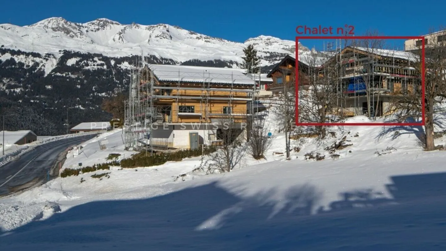 Chalet "Pra Derri 2" eccezionale a Lens: Lusso, Modernità e Panorama Alpino - Foto 1 di 3