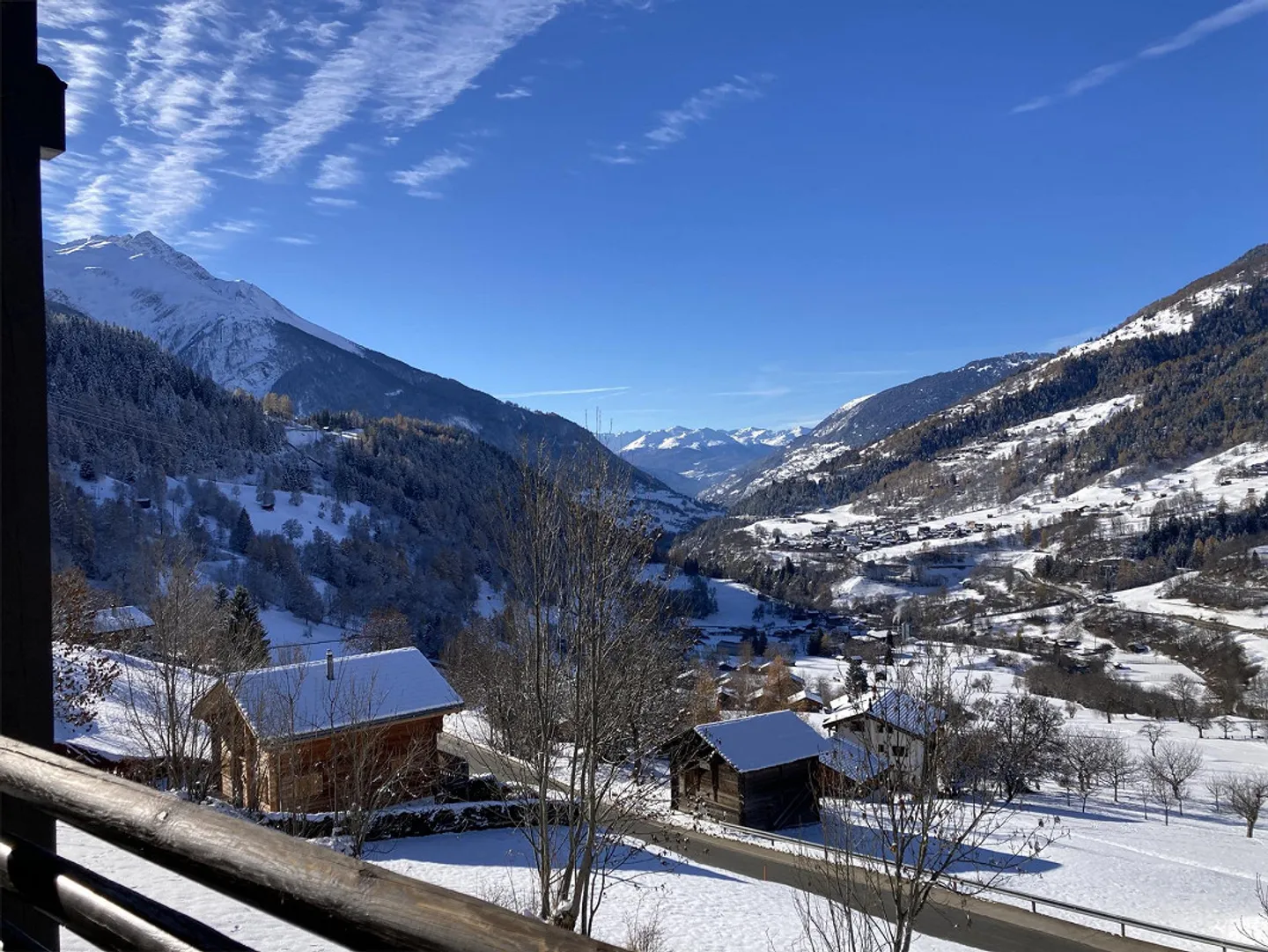 Grandiose view and plenty of sunshine - Photo 12 of 14