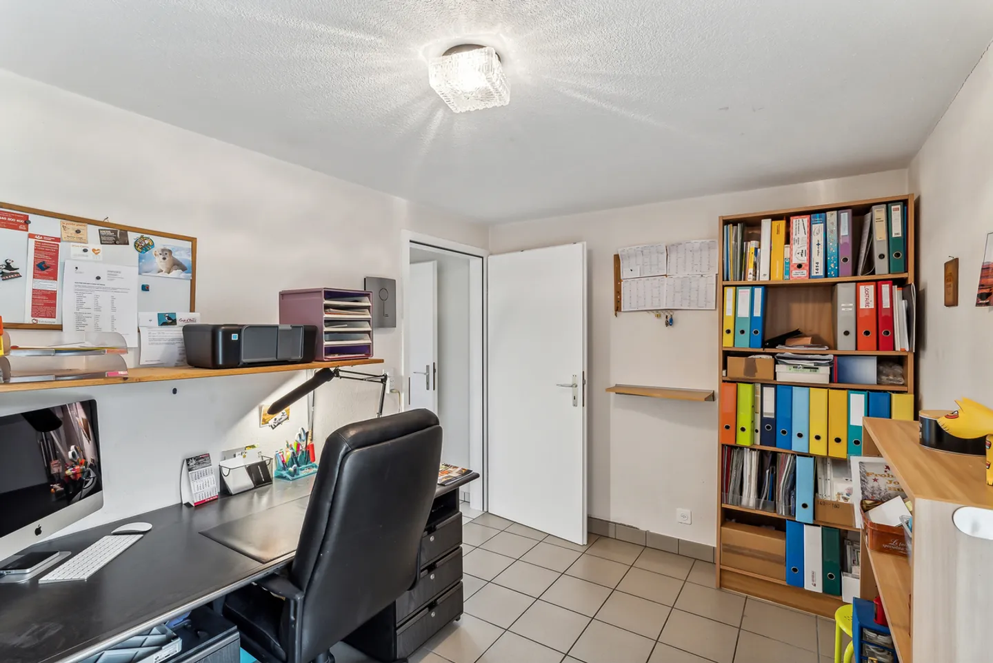 Geräumige 5-Zimmer-Duplexwohnung mit privatem Garten - Foto 15 von 16