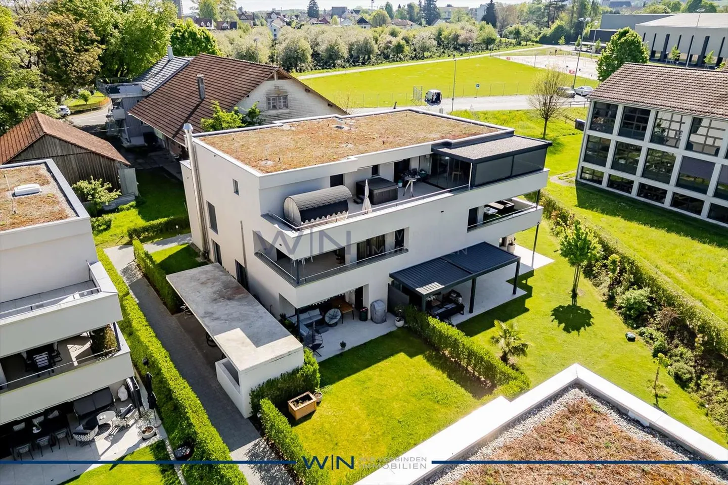 Attique à vendre - Photo 2 sur 12
