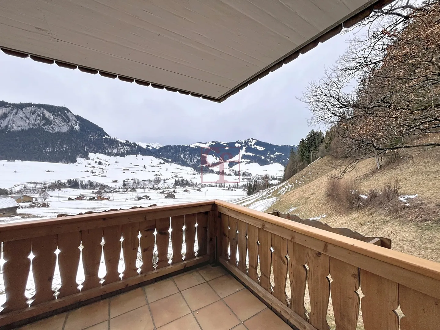 Château-d'Oex - Beautiful apartment with mountain views - Photo 10 of 13