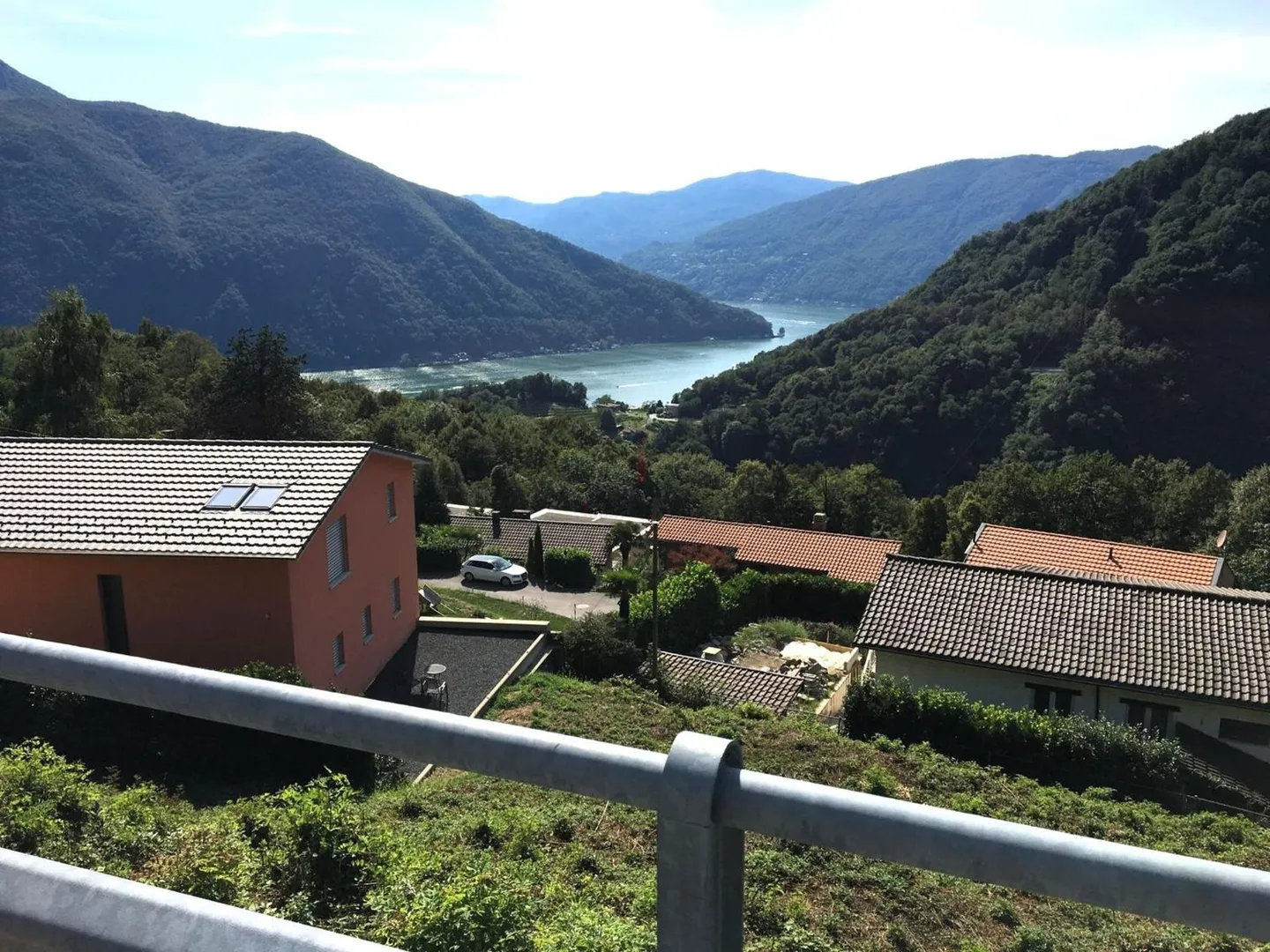Bauen Sie Ihr Traumhaus mit Seeblick - Foto 3 von 9