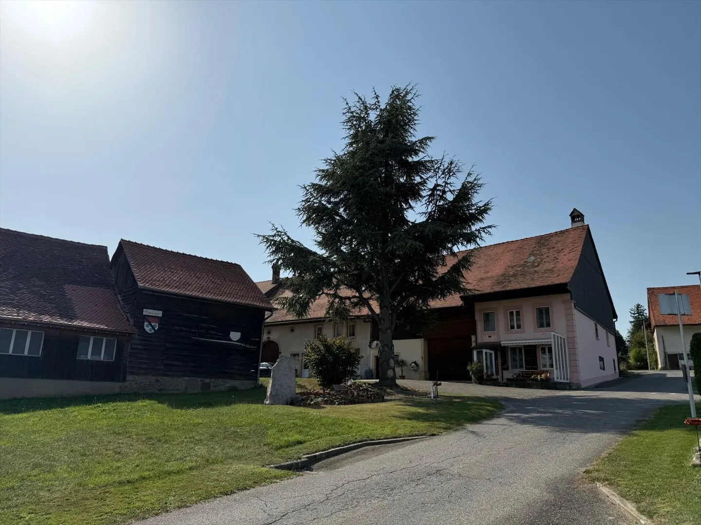 Terraced House - Photo 3 of 11