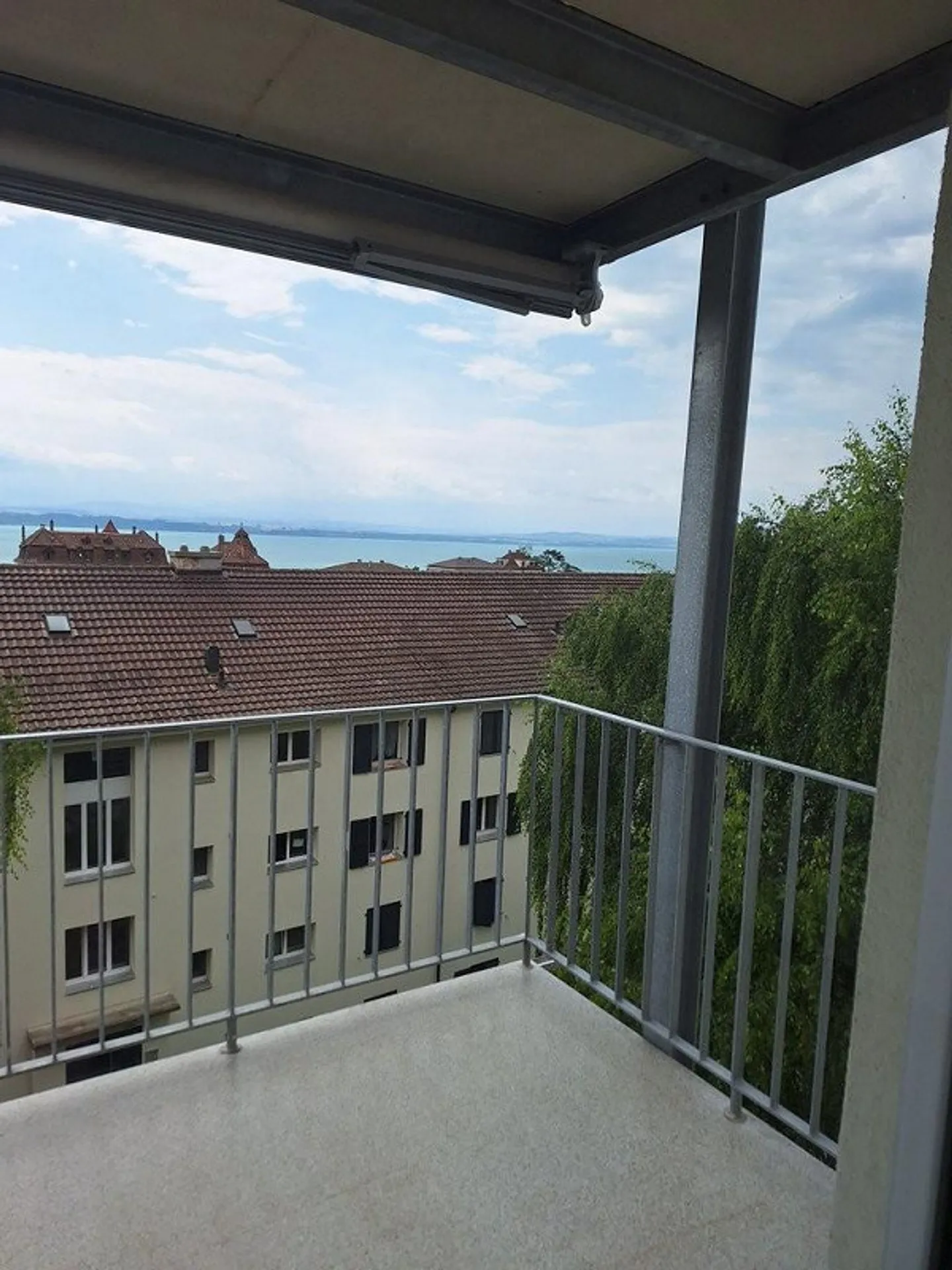 Bell'appartamento di 4 stanze in un quartiere tranquillo - Foto 9 di 9