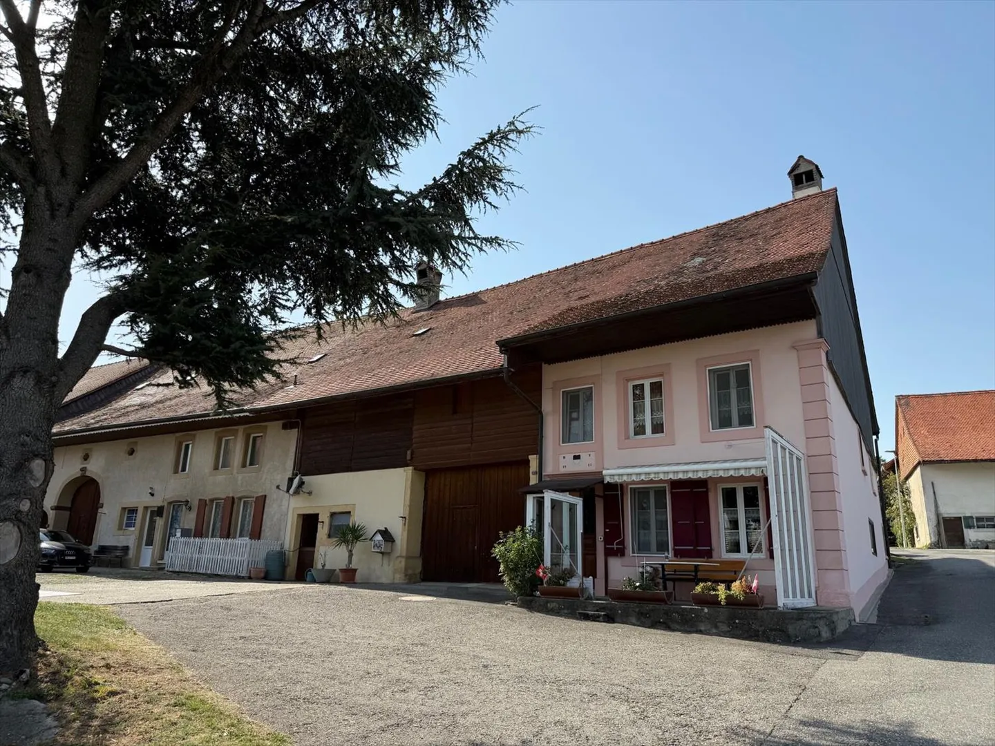 Terraced House - Photo 4 of 11