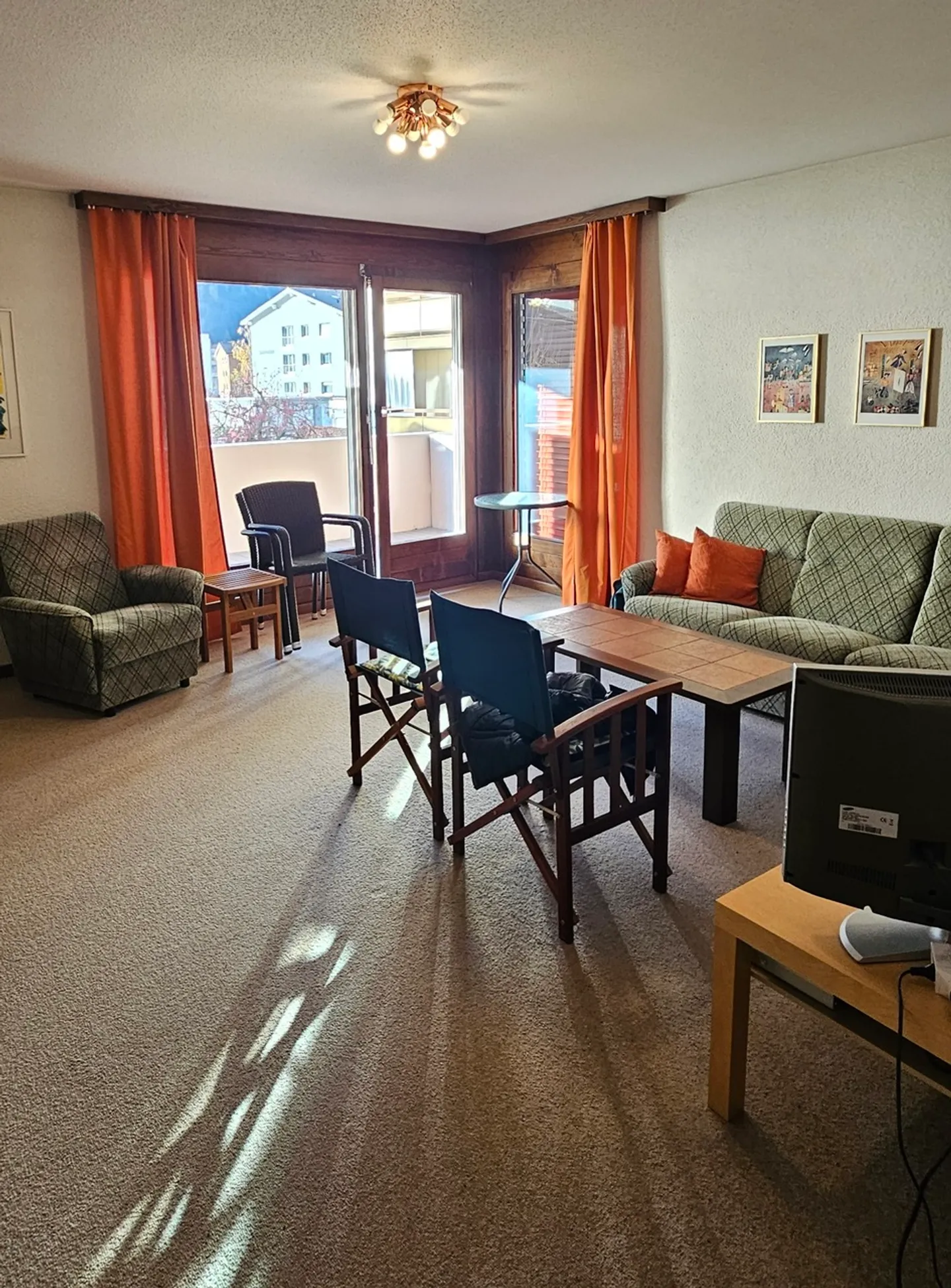 Appartamento di 3,5 locali situato in zona tranquilla a Steg VS - pronto per essere abitato - Foto 3 di 9