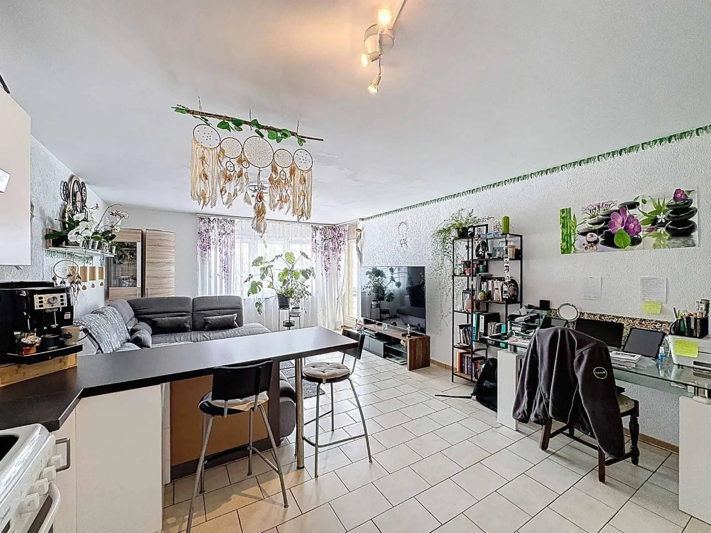 Charmant Appartement 2.5 pièces - Photo 2 sur 5