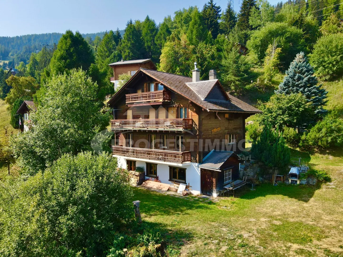 MAGNIFIKANTER DUPLEX 6.5 ZIMMER AN DEN PISTEN - Foto 8 von 9