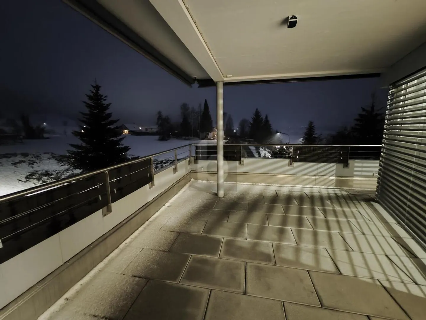 MODERNE, AVEC GRAND BALCON - Photo 4 sur 6