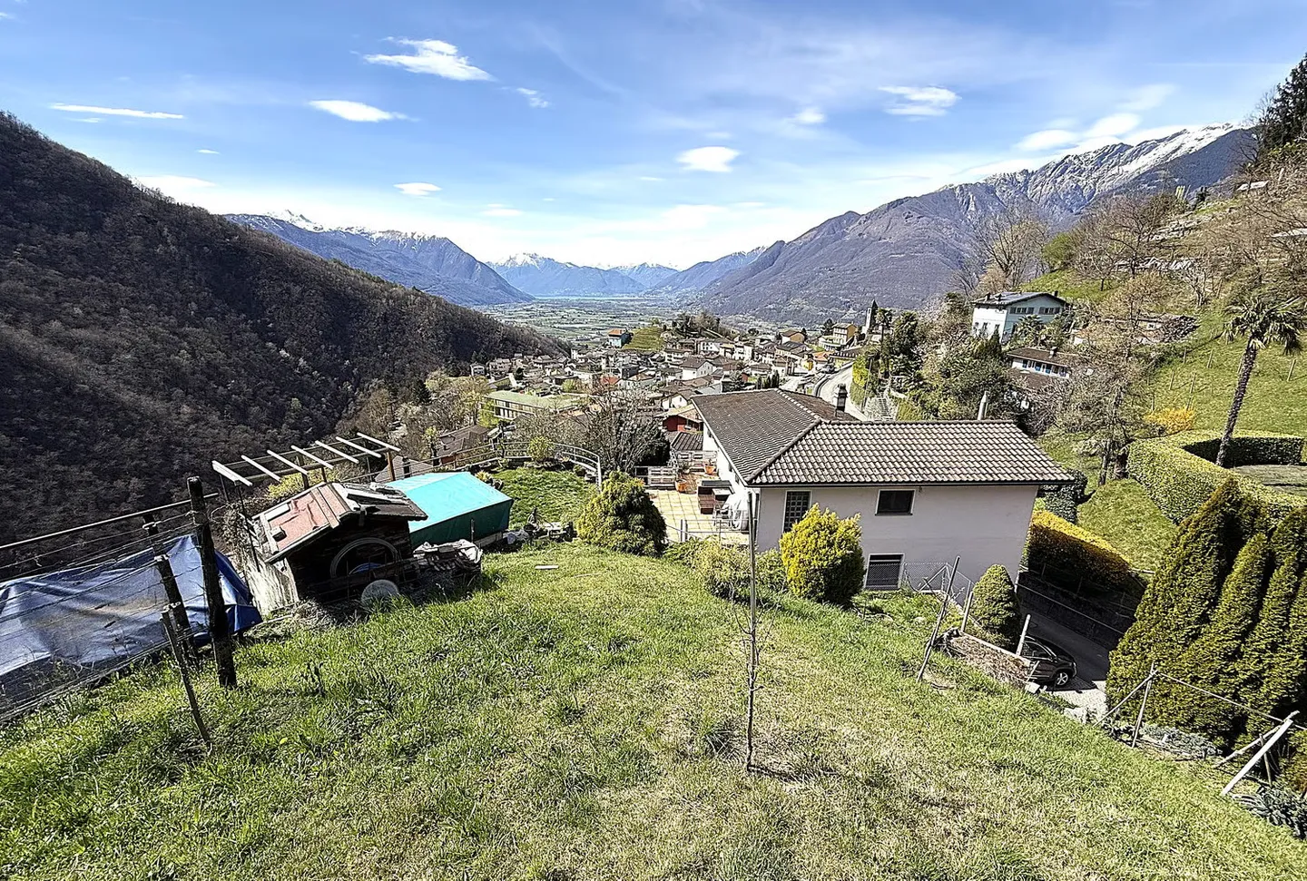 Incantevole casa di 6.5 locali + rustico a Pianezzo - Foto 1 di 21