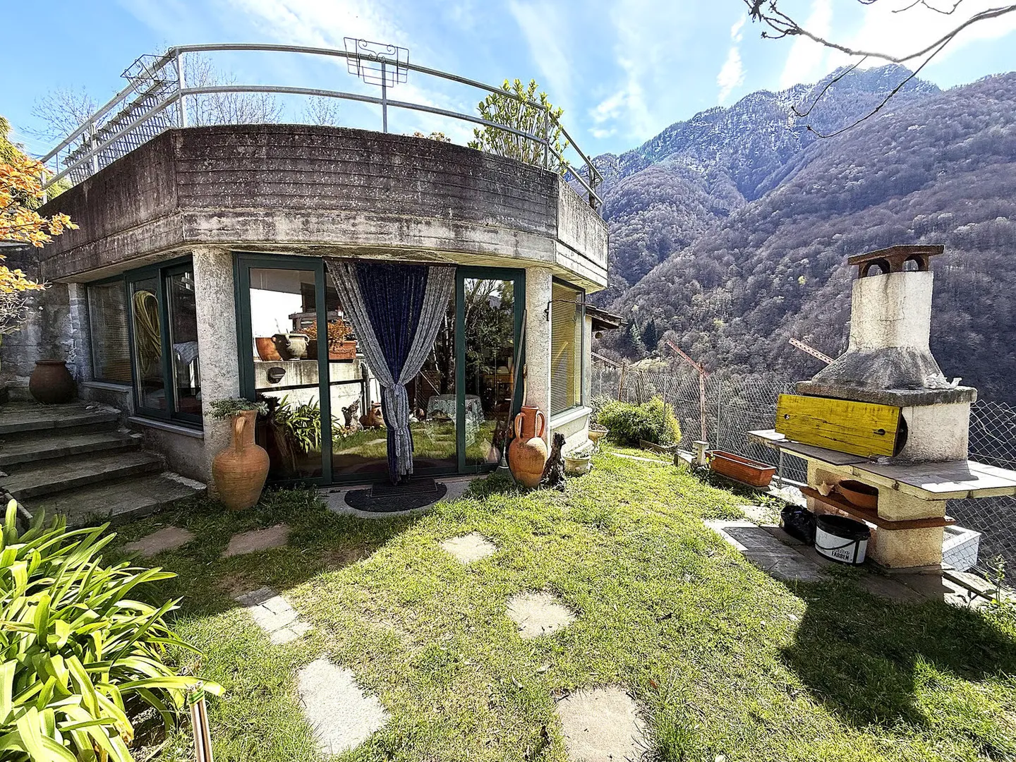Incantevole casa di 6.5 locali + rustico a Pianezzo - Foto 16 di 21