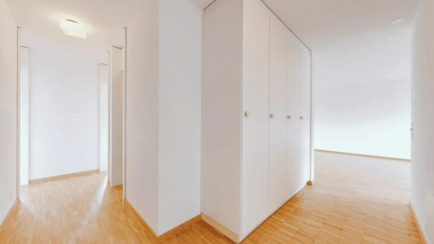 Bella appartamento in un edificio ben tenuto - Foto 2 di 10