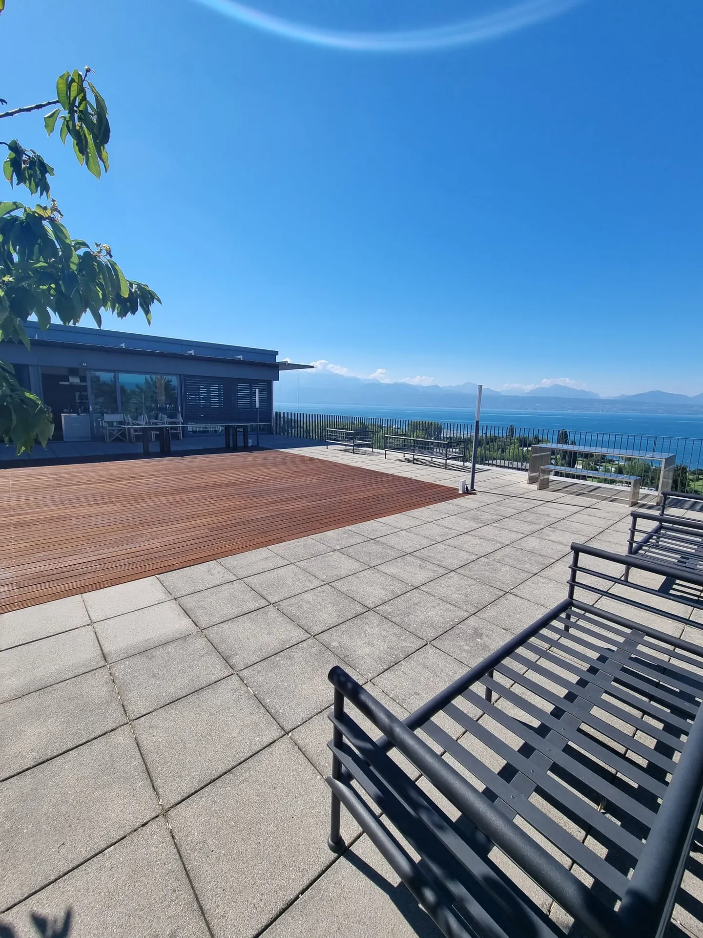 Appartement de Luxe avec Vue sur le Lac - Photo 12 sur 12