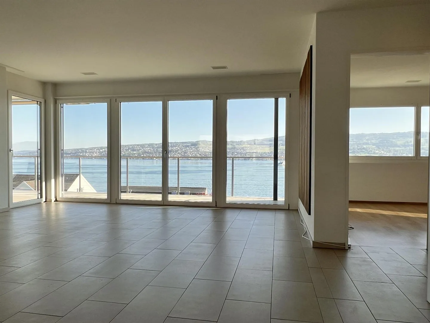 Modernes Apartment mit Seeblick - Foto 7 von 24