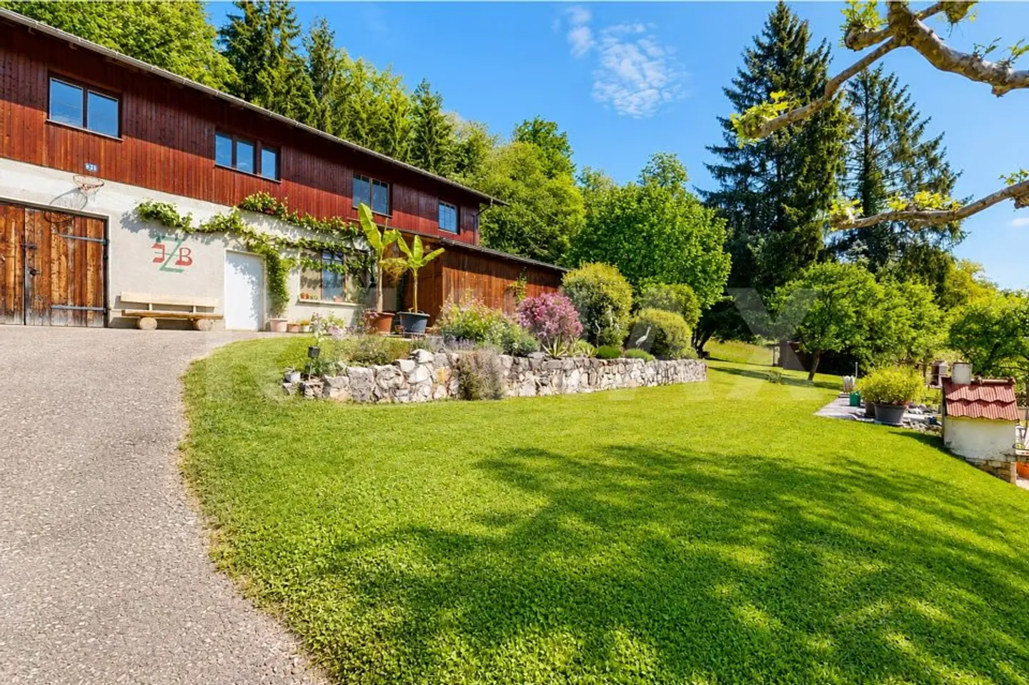 5,933 m² Nature-connected, self-sufficient, free & undisturbed - Your personal paradise in Bad Zurzach - Photo 6 of 13