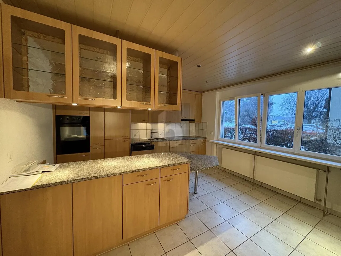 BRIGHT WELL-BEING PARADISE IN THE CITY - Photo 2 of 6