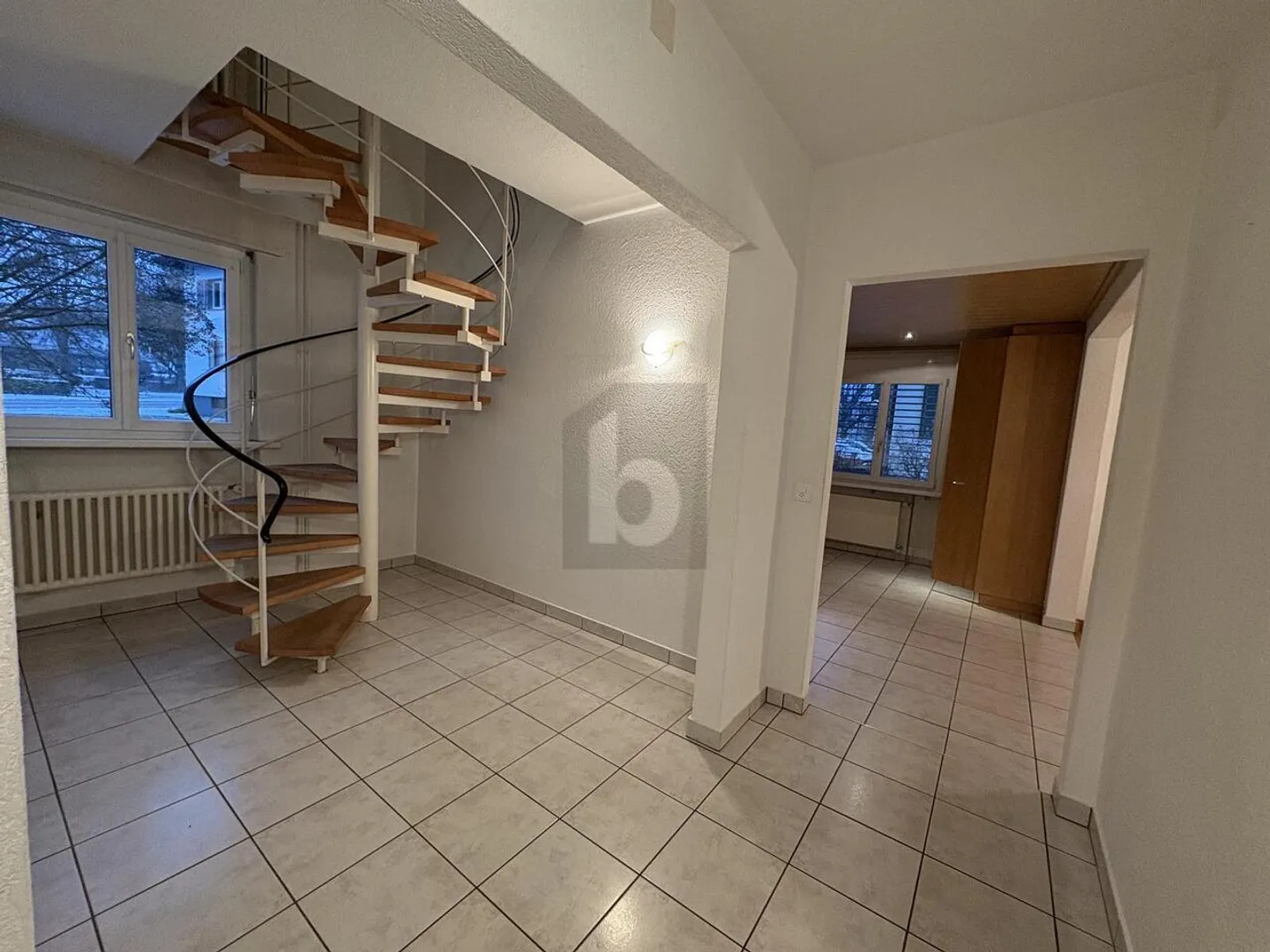 BRIGHT WELL-BEING PARADISE IN THE CITY - Photo 3 of 6