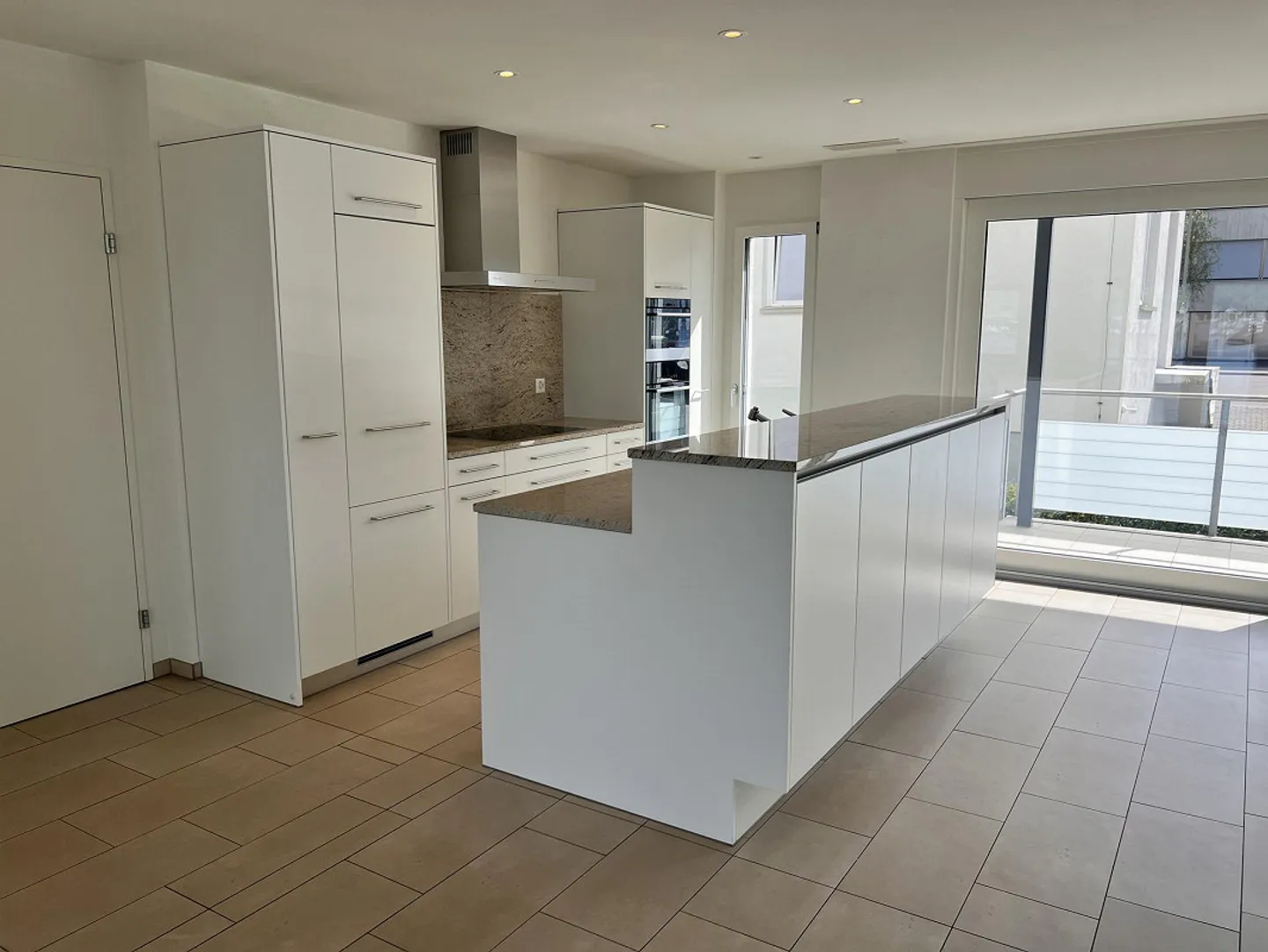 Modernes Apartment mit Seeblick - Foto 16 von 24