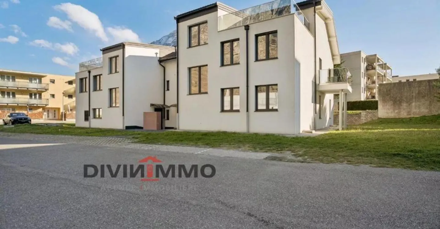 Un appartamento di 4.5 stanze affascinante con balcone - Foto 9 di 10