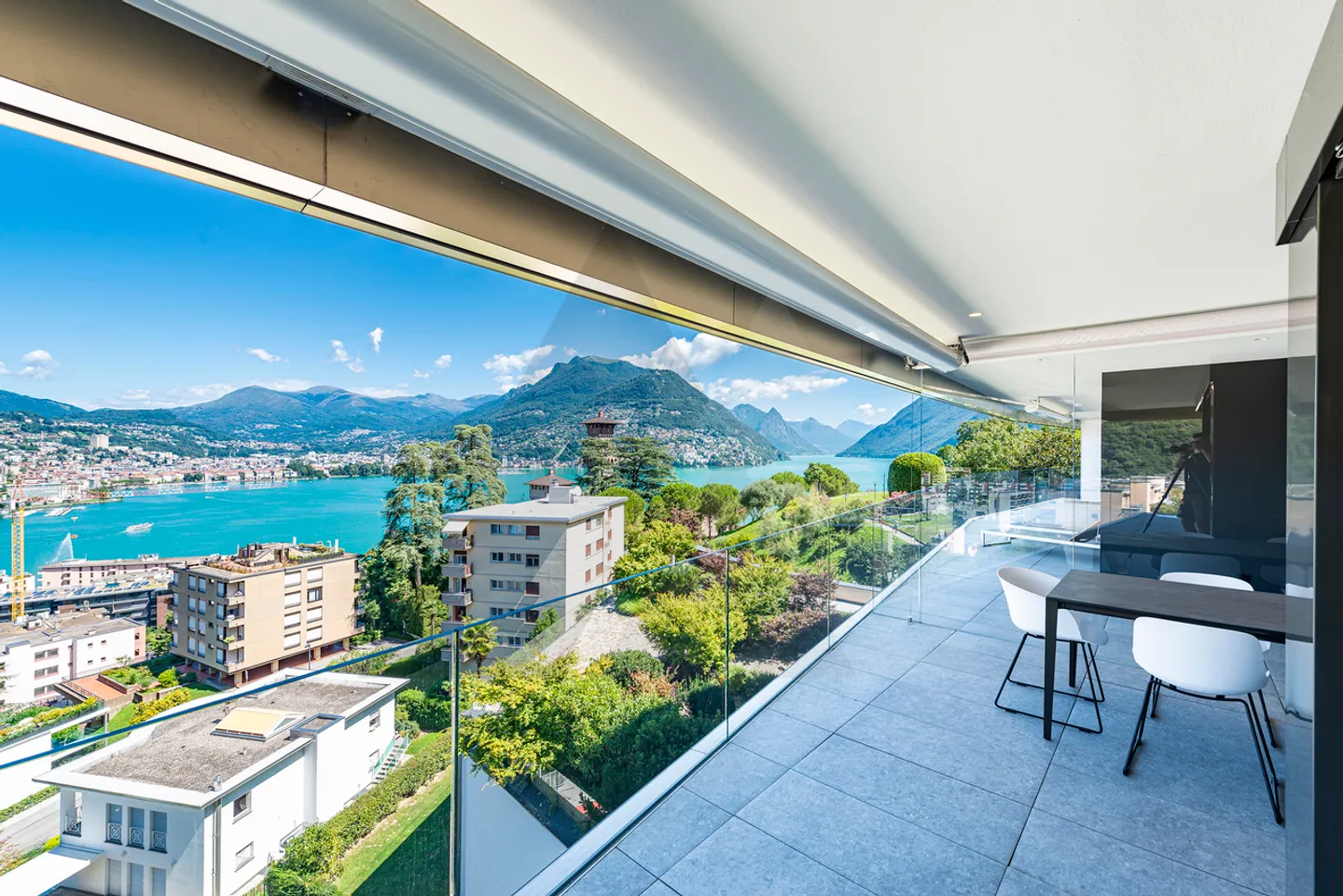 Appartamento moderno con spa - Foto 1 di 16