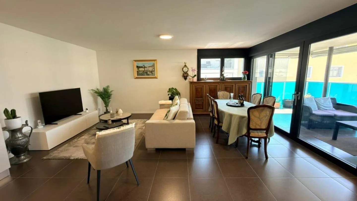 LOCARNO - modern 3 1/2 room apartment near Piazza Grande and Lake - Photo 3 of 10
