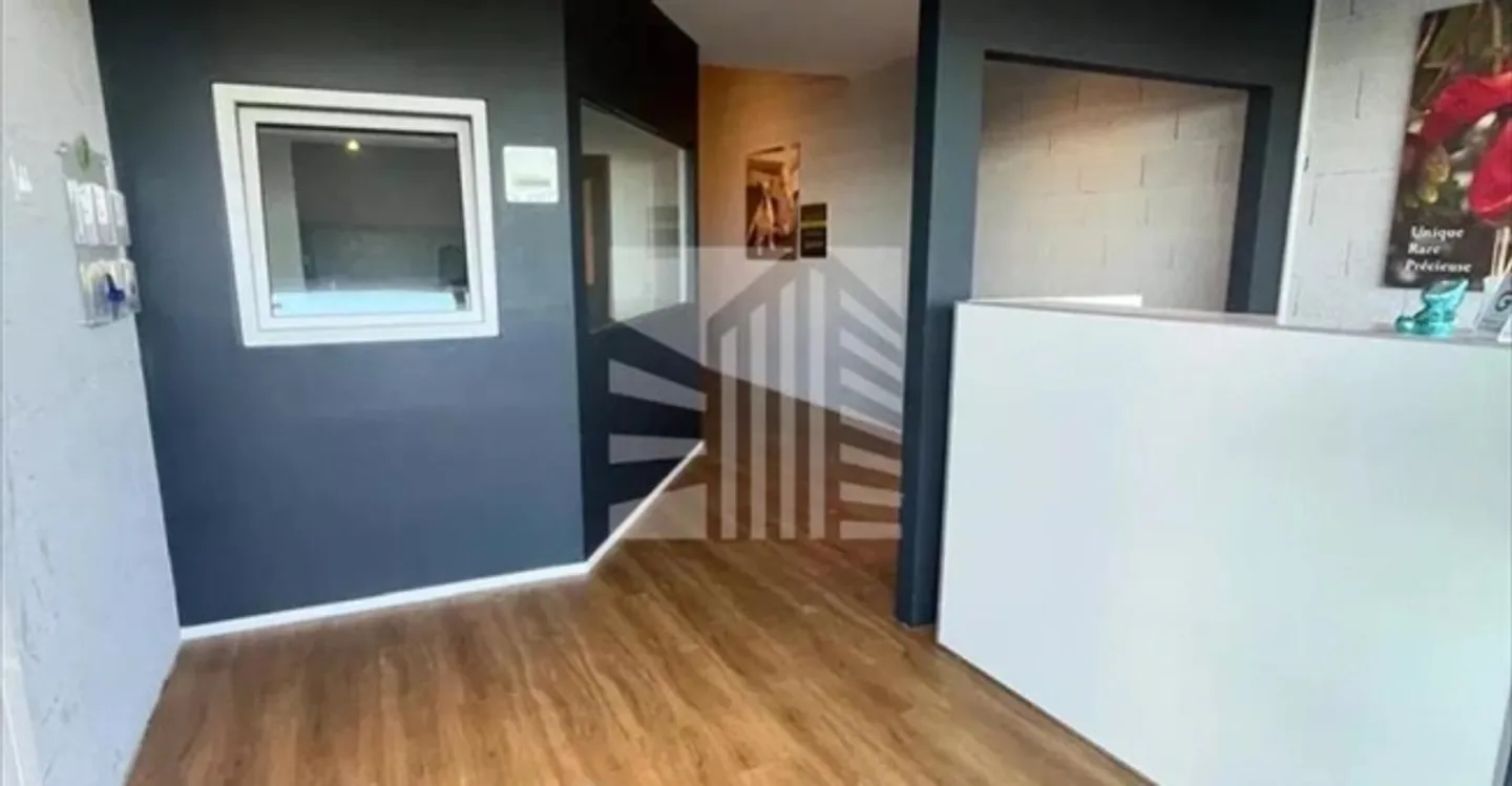 «Commerce» - Photo 6 sur 9