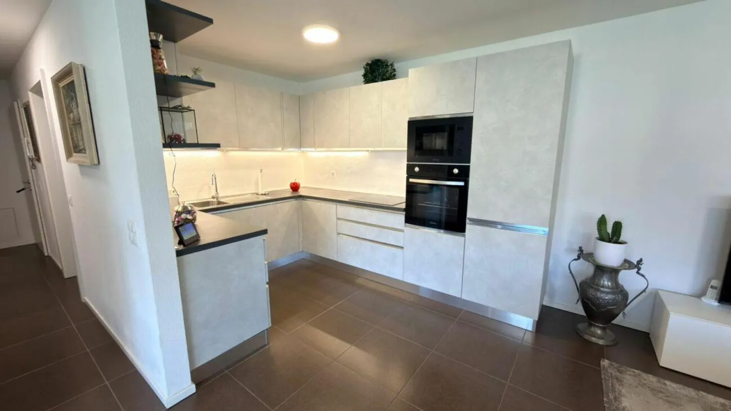 LOCARNO - modern 3 1/2 room apartment near Piazza Grande and Lake - Photo 5 of 10
