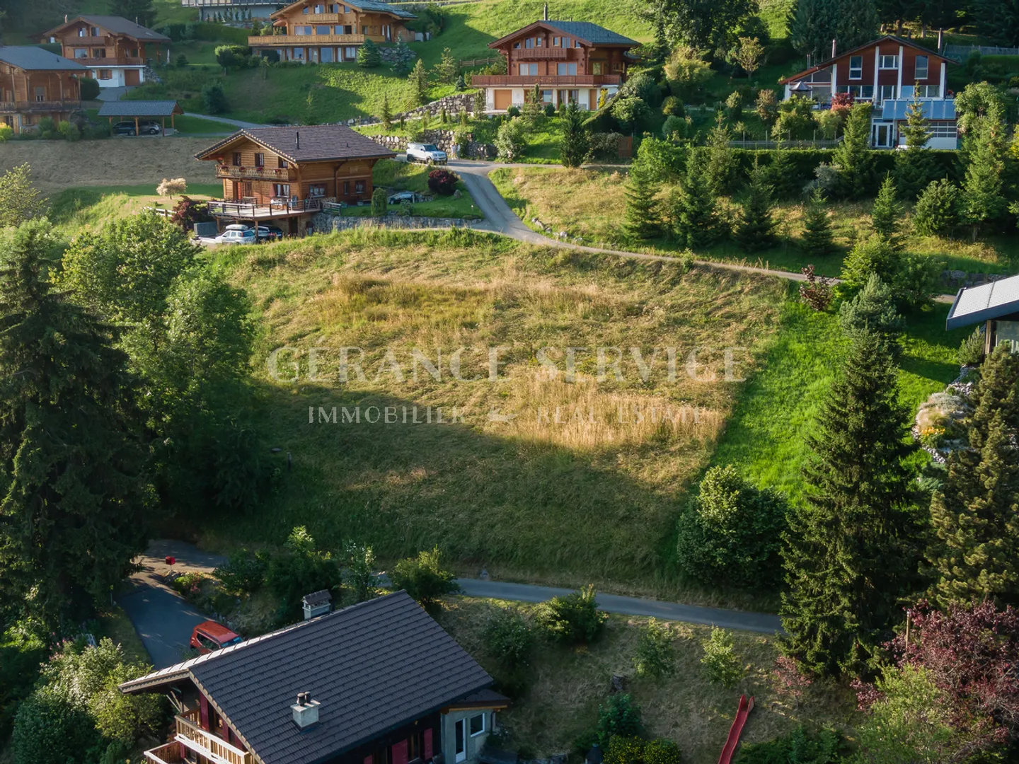 Terreno "Les Renardeaux" con permesso di costruzione - Foto 2 di 8