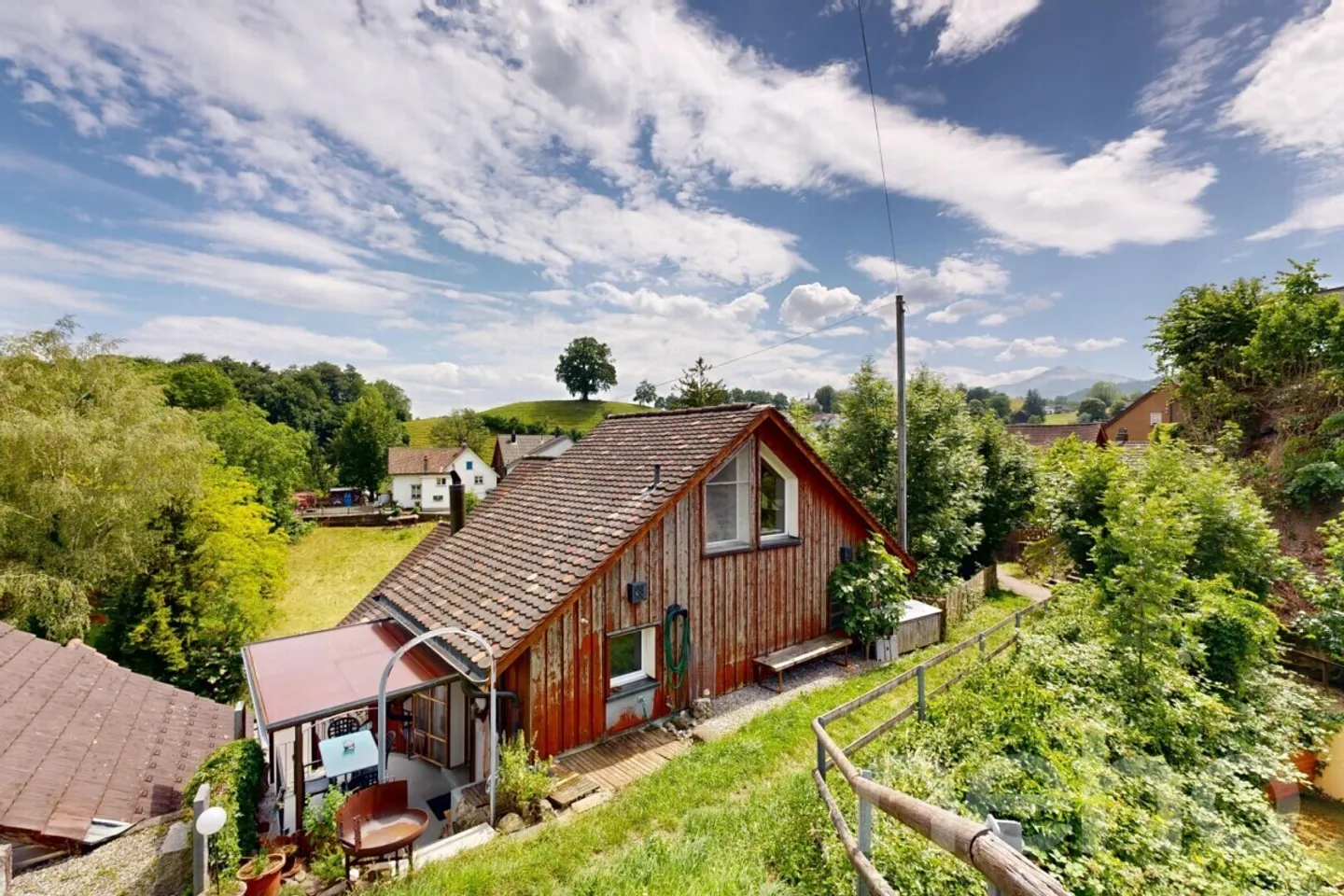 Une maison avec histoire et avenir au cœur d'Altstätten - Photo 11 sur 12