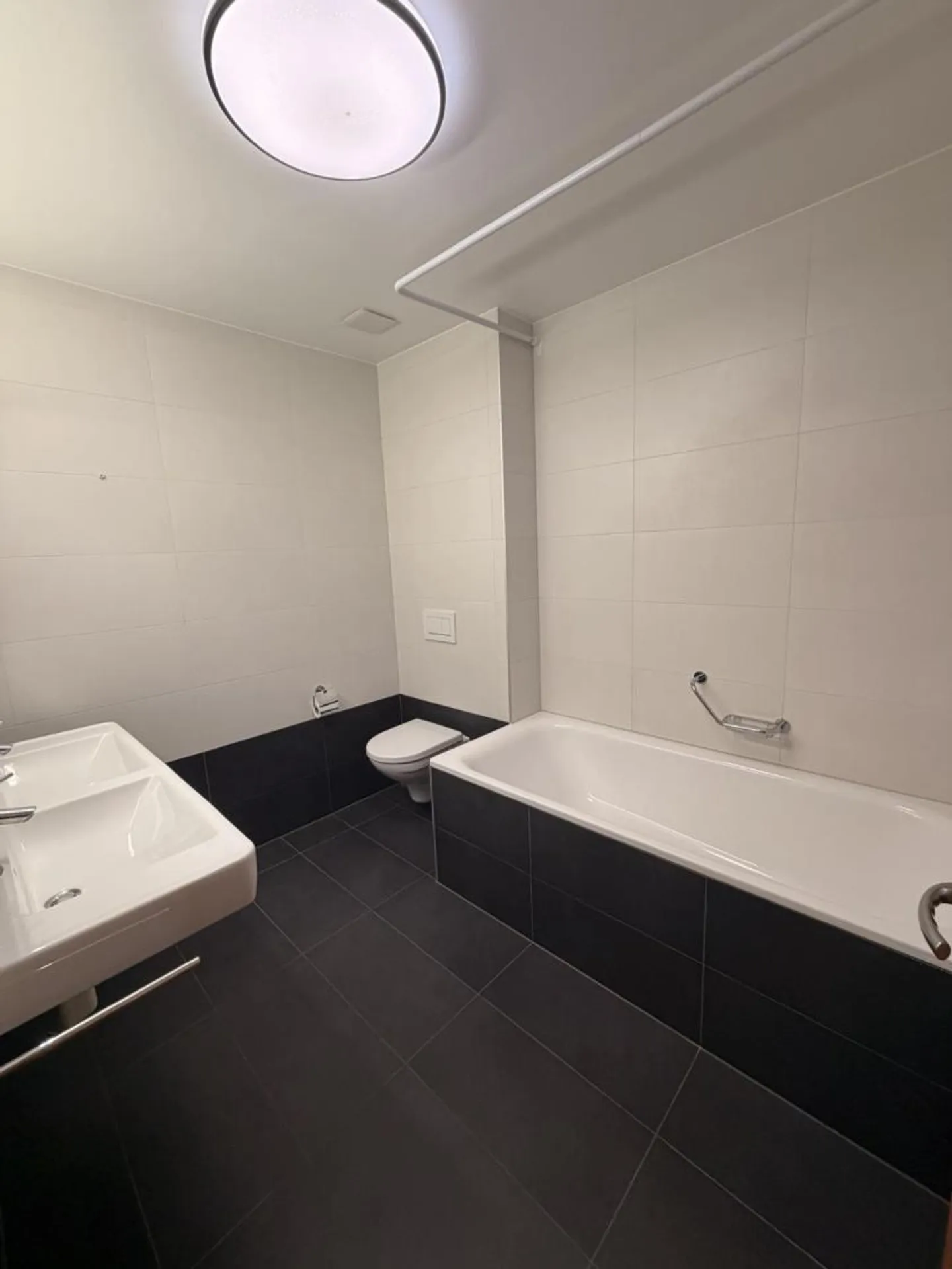 Modern Apartments with Eco Features - Photo 9 of 12