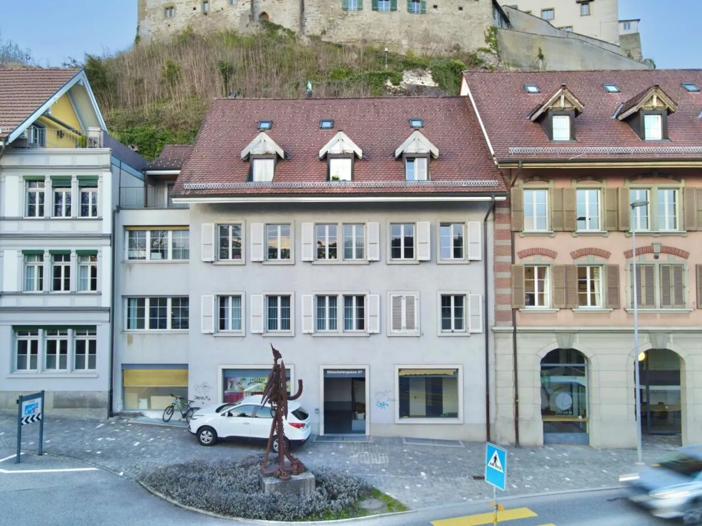 Affascinante casa plurifamiliare a Burgdorf - Foto 2 di 23