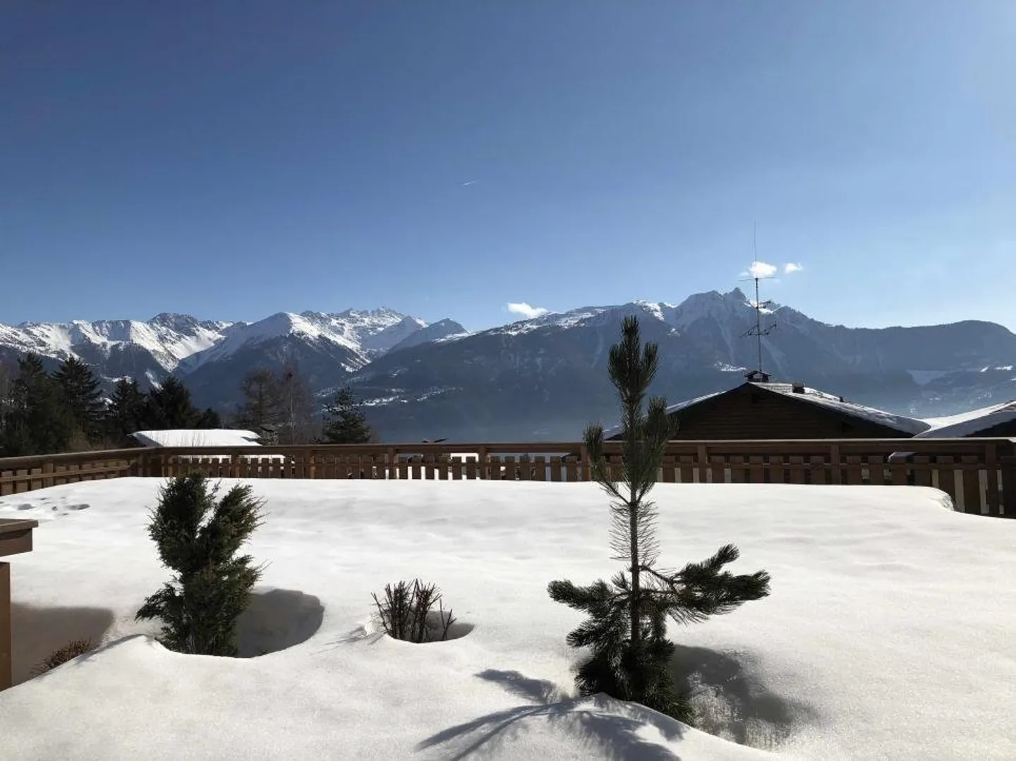 2.5 pièces à Ovronnaz, orientation plein sud - Photo 2 sur 4