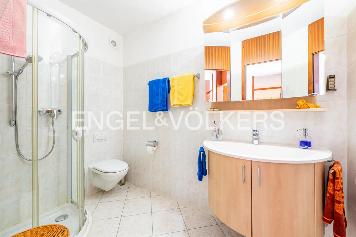 Appartamento giardino con vista parziale sul lago (36) - Foto 8 di 10