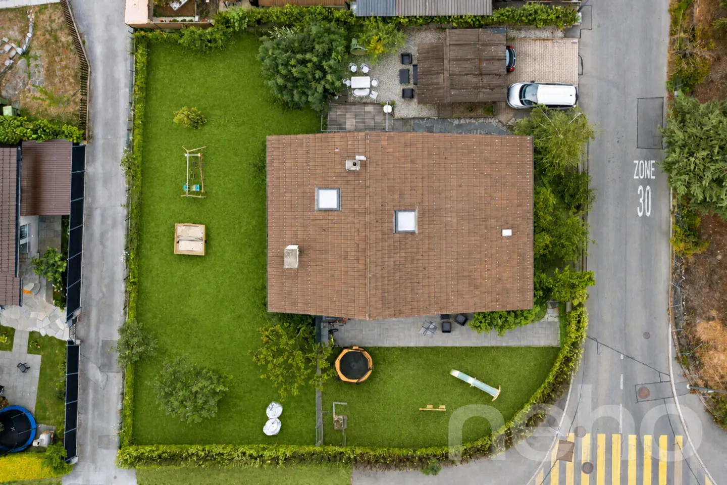 Casa unifamiliare con due appartamenti e grande potenziale a Sion - Foto 3 di 12