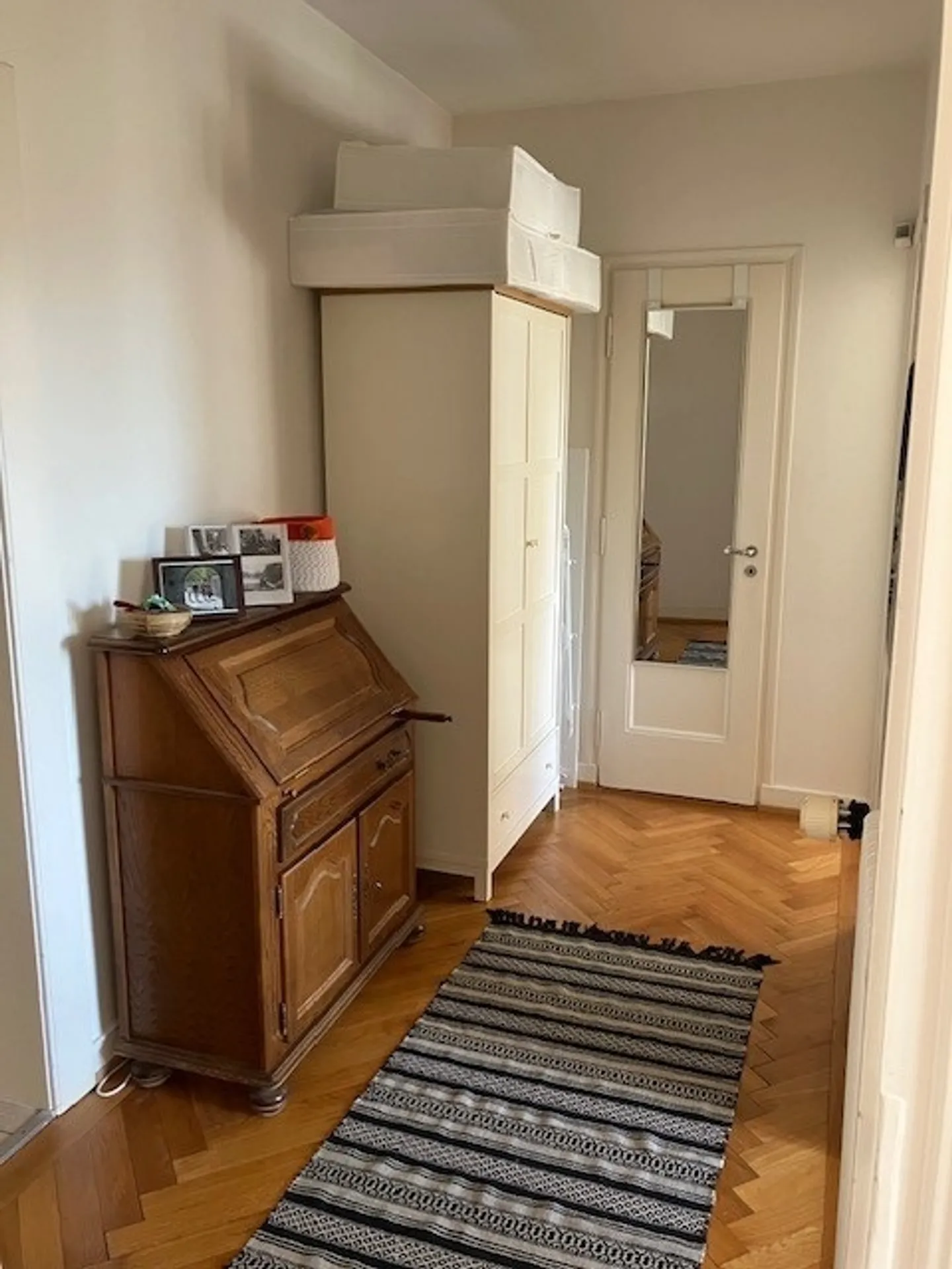 2.5-room apartment on the 4th floor with balcony - Photo 7 of 9