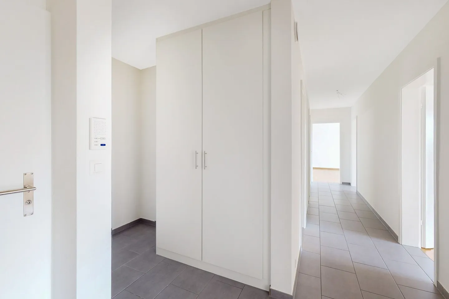 Appartement à louer - Photo 2 sur 11