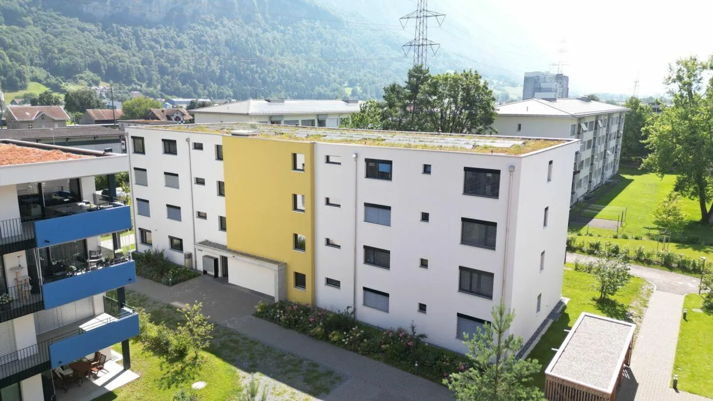 Appartement lumineux de 4,5 pièces - Photo 1 sur 15