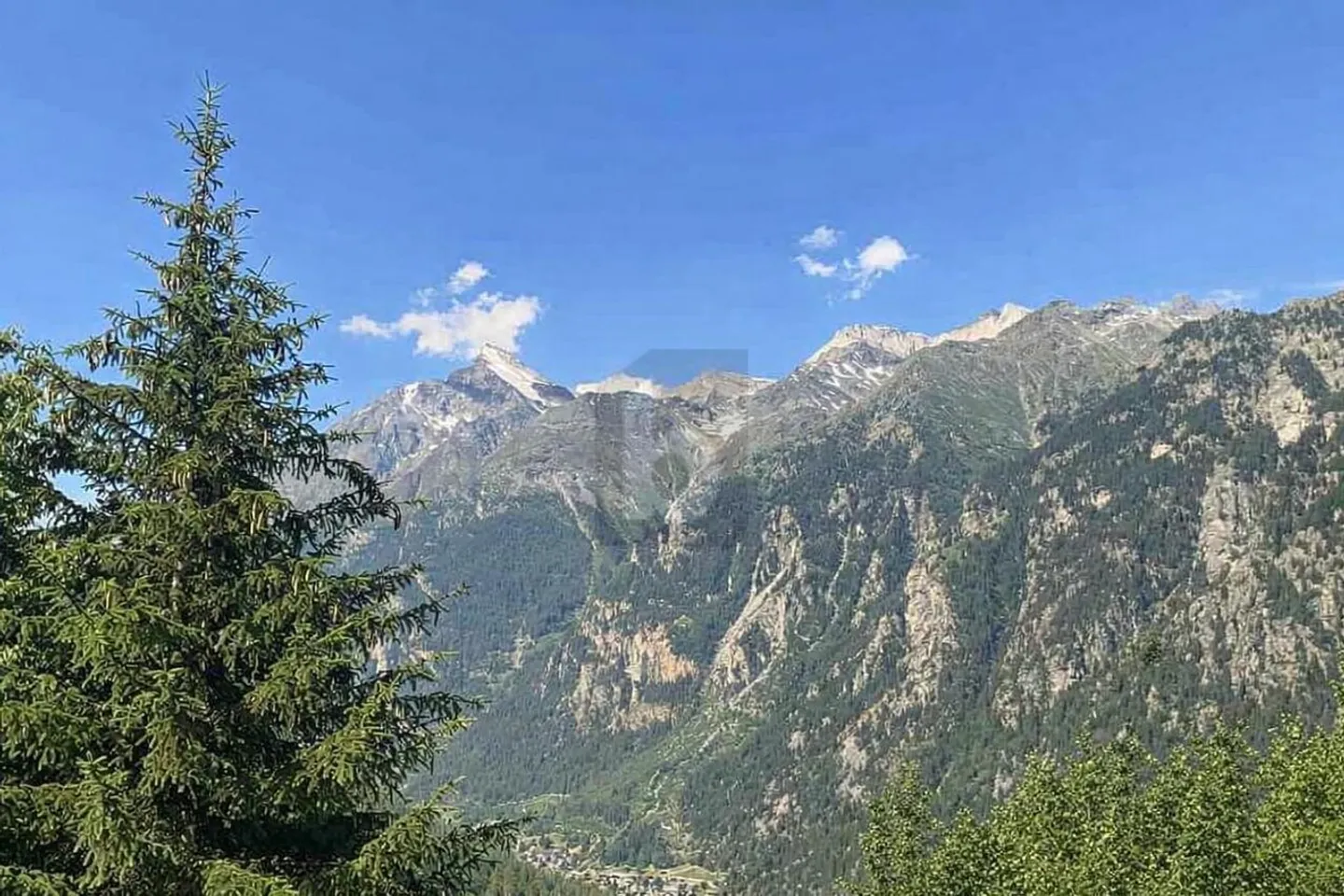 Gorgeous Panorama with Wellness - Photo 1 of 6