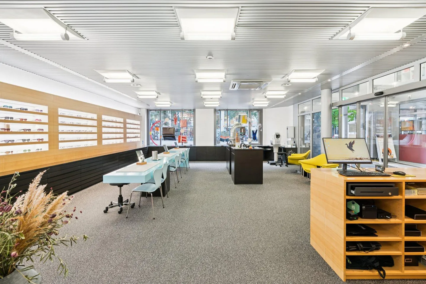 Espace commercial à louer dans un emplacement de choix à Uster ! - Photo 7 sur 12