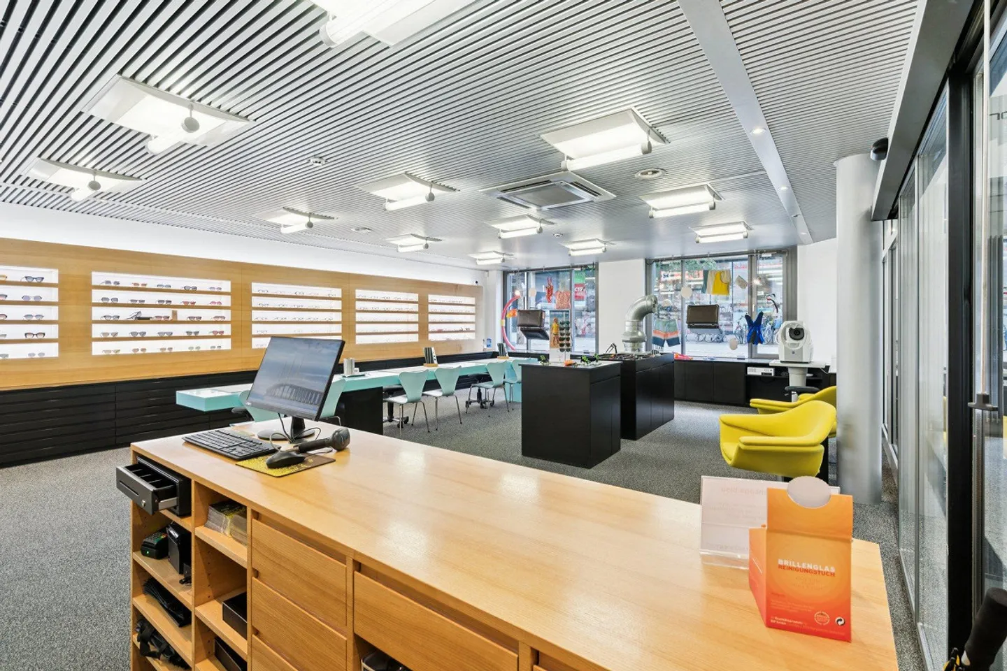 Espace commercial à louer dans un emplacement de choix à Uster ! - Photo 10 sur 12