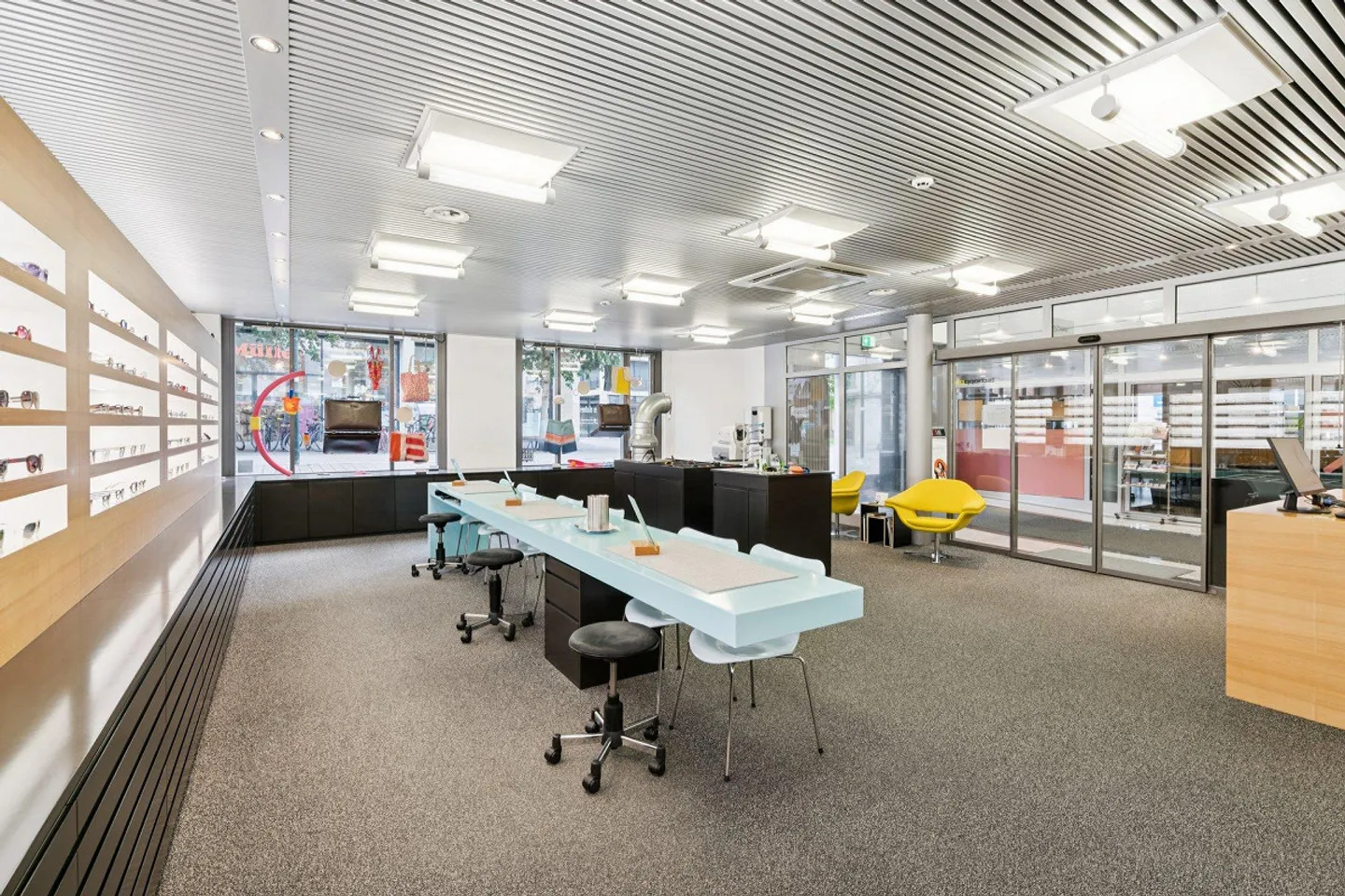 Espace commercial à louer dans un emplacement de choix à Uster ! - Photo 8 sur 12