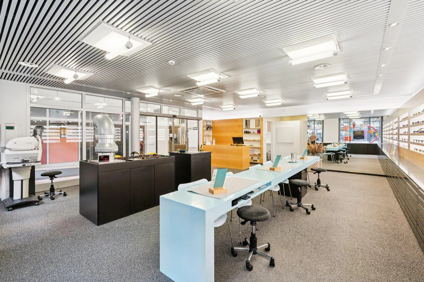 Espace commercial à louer dans un emplacement de choix à Uster ! - Photo 12 sur 12