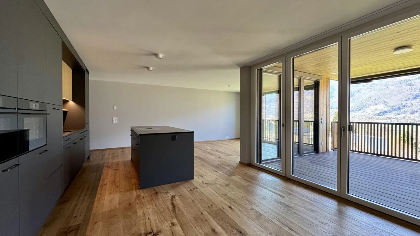 Moderno appartamento di 4,5 stanze in standard di proprietà - Foto 4 di 13