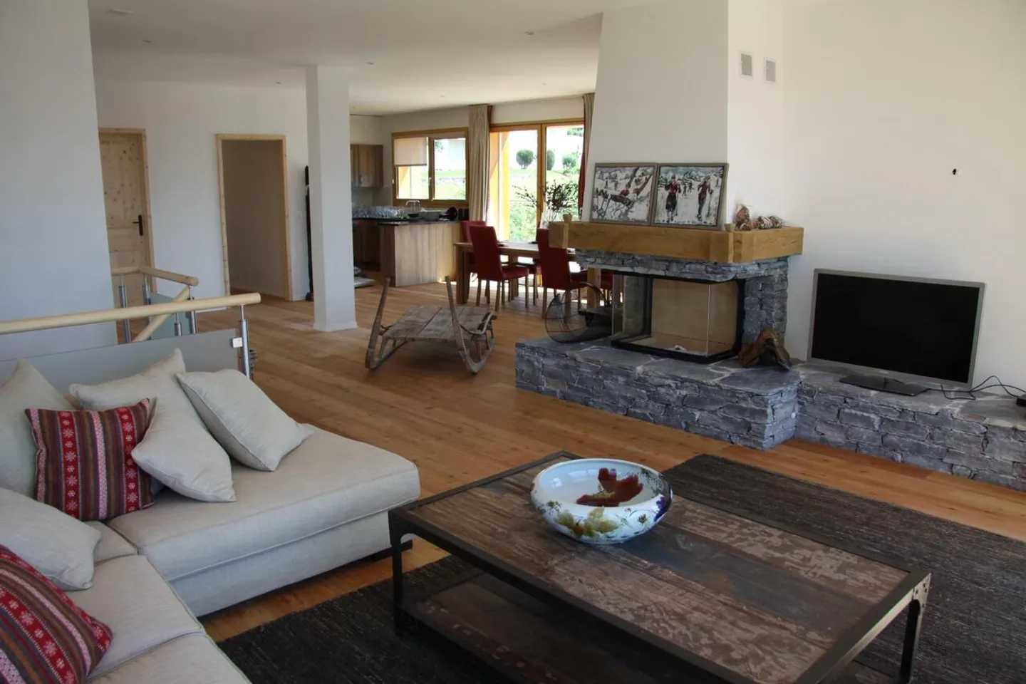 Superbe attique de 5.5 pièces avec vue imprenable sur les montagnes - Photo 6 sur 12