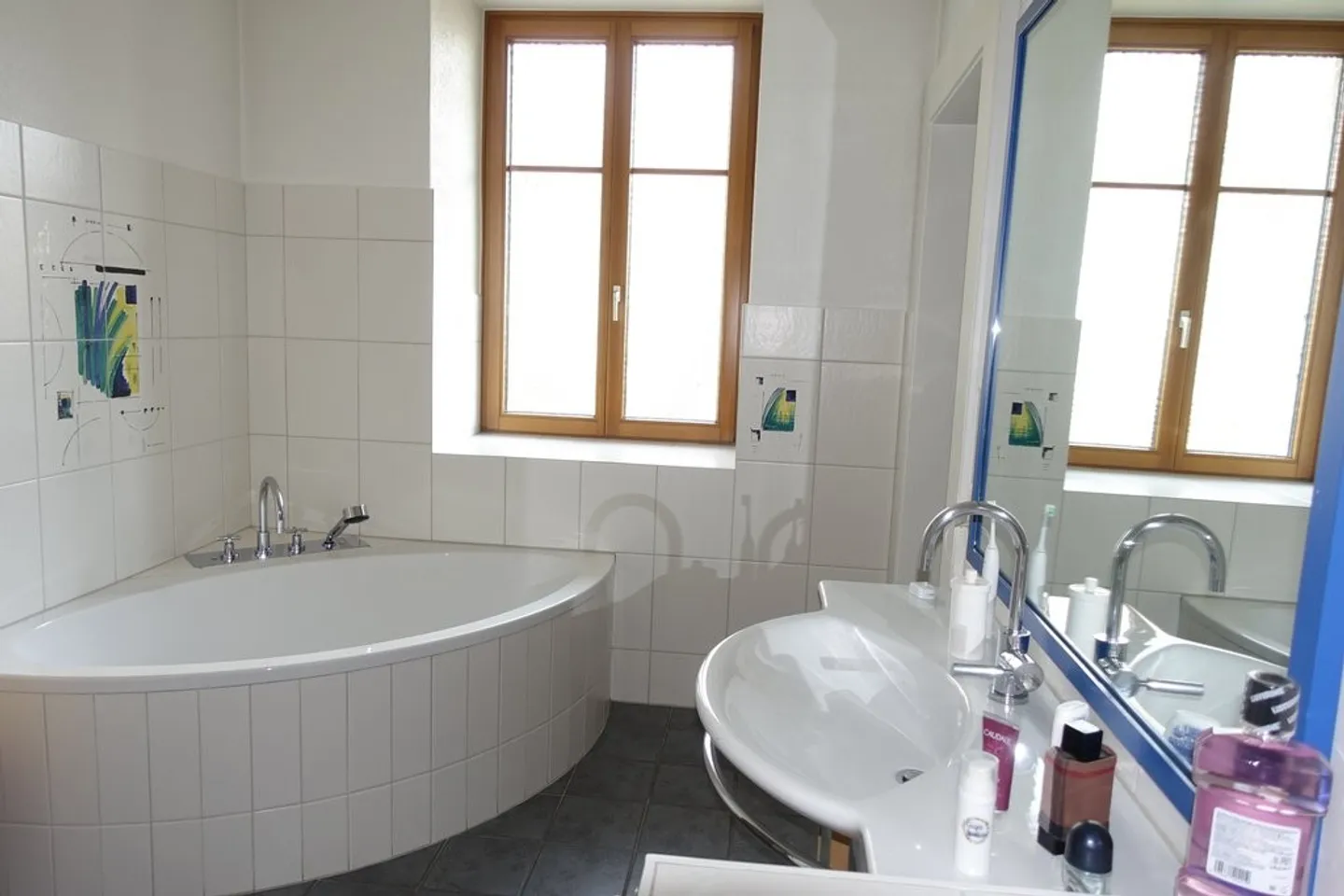 MAGNIFICENT ACCOMMODATION WITH GARDEN AND FIREPLACE - Photo 8 of 12